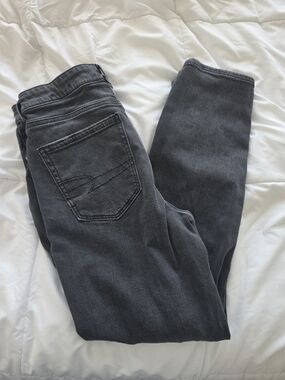 American Eagle Outfitters Women’s Charcoal Black Skinny Jeans